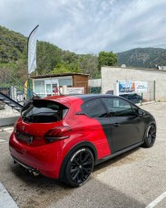 208 GTI coupe franche noir matte